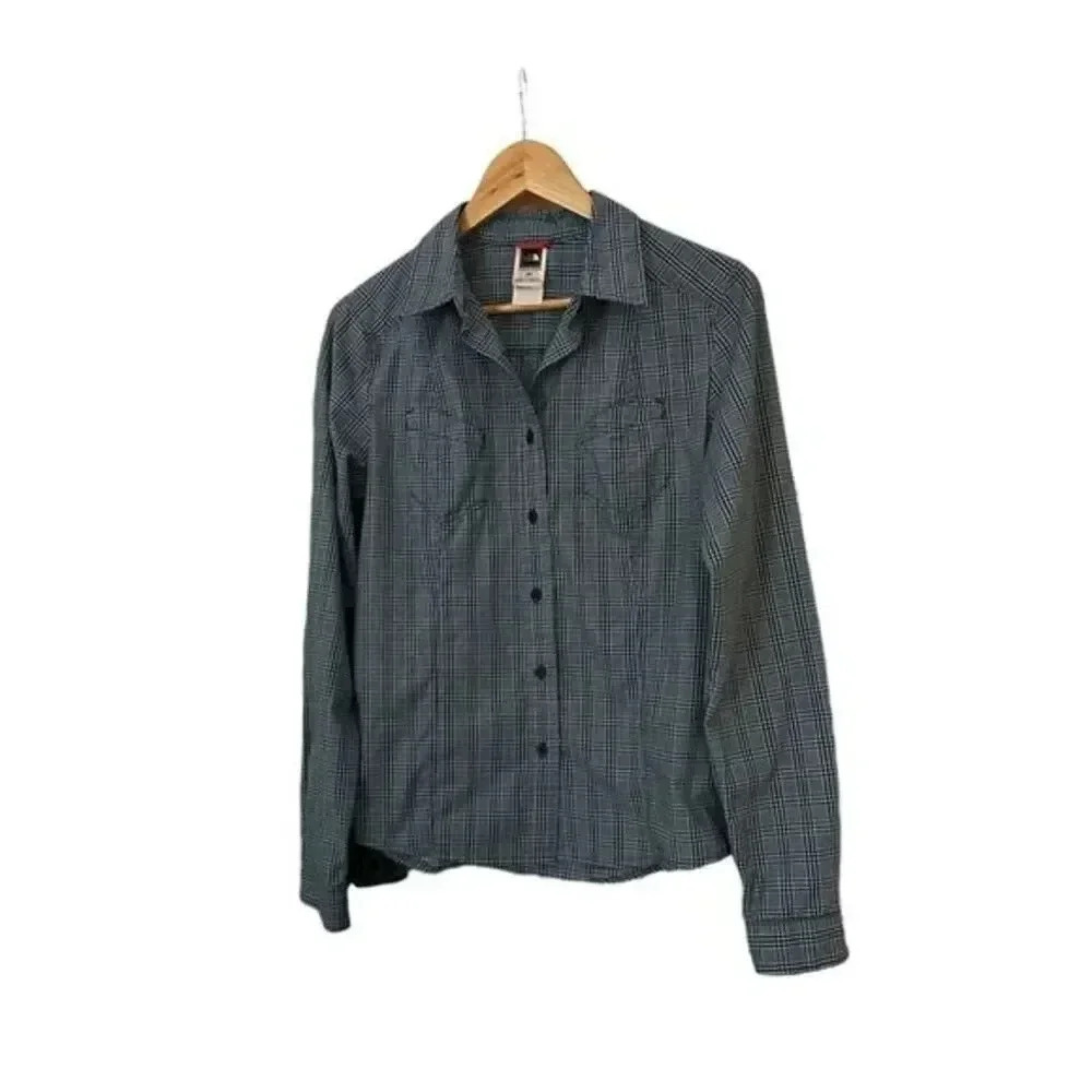 The North Face Womens Button Down Collared Shirt Medium